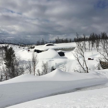 Отель Basecamp Nord - Indoor Camping Moen  Экстерьер фото