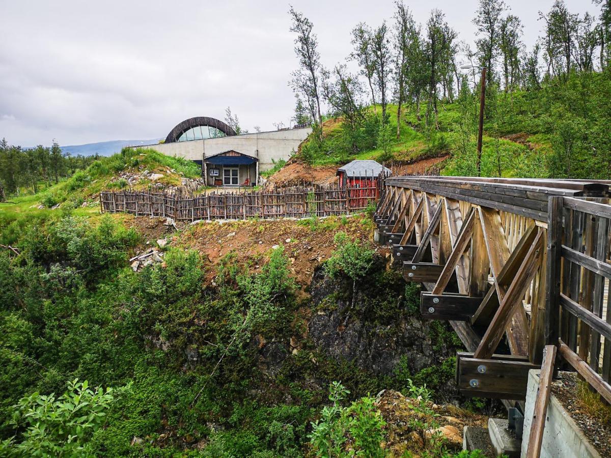 Отель Basecamp Nord - Indoor Camping Moen  Экстерьер фото