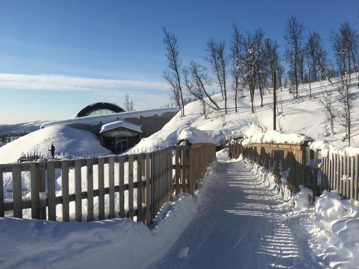 Отель Basecamp Nord - Indoor Camping Moen  Экстерьер фото